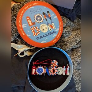 ERSTWILDER🌟 2025 🇬🇧 London Town NECKLACE 🇬🇧 from Australia 💰 FIRM! 🌟 NWT